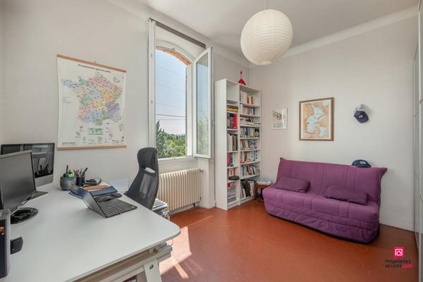 Maison Aubagne 6 pièce(s) 196 m2 Piscine & Jardin Méditerranéen