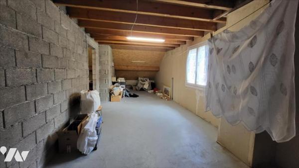 SELONCOURT, maison cinq pièces avec grenier aménageable sur 9a 57ca.