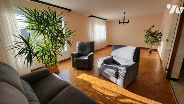 SELONCOURT, maison cinq pièces avec grenier aménageable sur 9a 57ca.