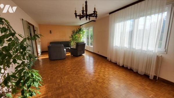 SELONCOURT, maison cinq pièces avec grenier aménageable sur 9a 57ca.