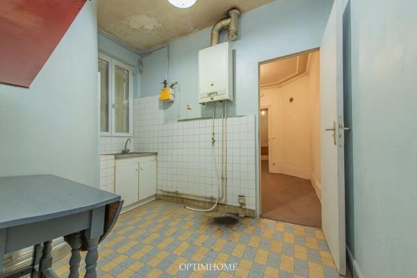 Appartement de 4 pièces / 60.94 m² - SAINT MANDE (94) Quartier Notre Dame - proche Bois de Vincennes - Fort potentiel - A rénover