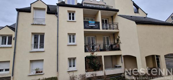 Grand Appartement T2 de 55m2 avec balcon, cuisine aménagée, équipée proche centre ville et transport quartier calme, la sarthe à proximité