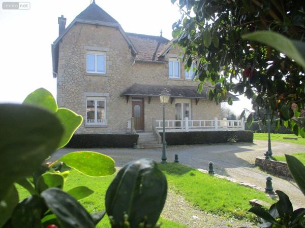 Maison à vendre à Fougères en Ille-et-Vilaine (35300), ref : 11737/765
