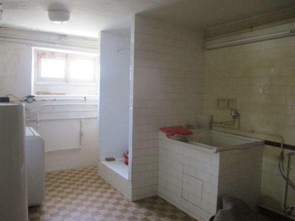 Maison à vendre à Fougères en Ille-et-Vilaine (35300), ref : 11737/765