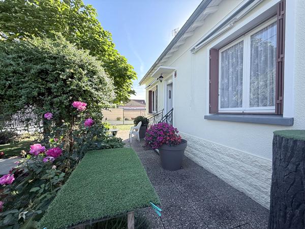 Maison de plain-pied 3 chambres avec hangar de 60 m² ? Chelles
