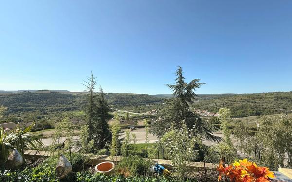 Appartement à vendre    3 pièces • 70,37 m2 Talant