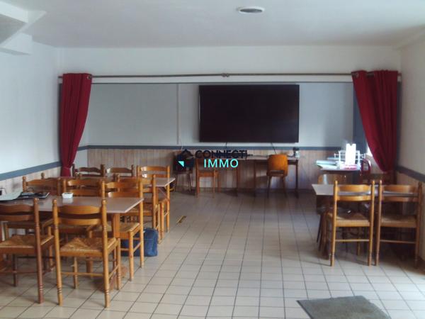 Immeuble à usage d'habitation et/ou commerce