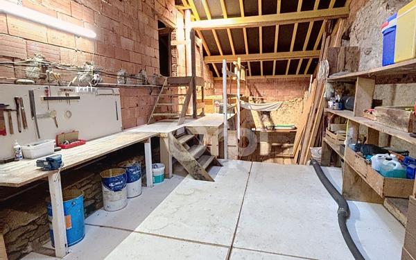 Maison à vendre    4 pièces •  Is-en-Bassigny