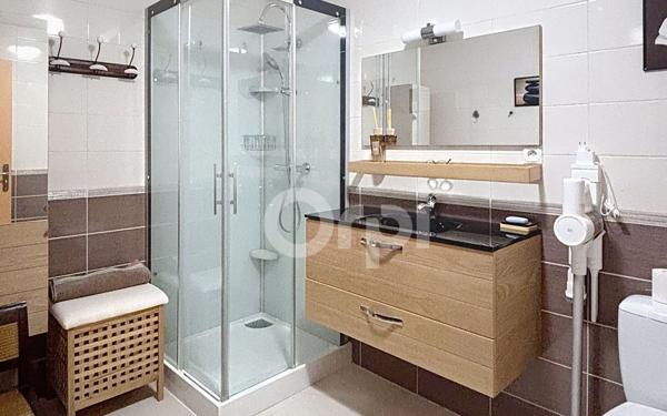 Maison à vendre    4 pièces •  Is-en-Bassigny