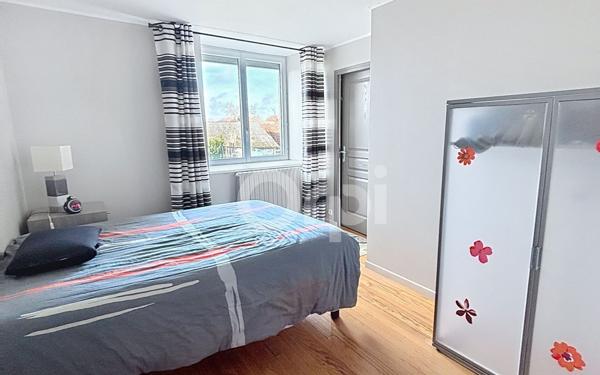 Maison à vendre    4 pièces •  Is-en-Bassigny