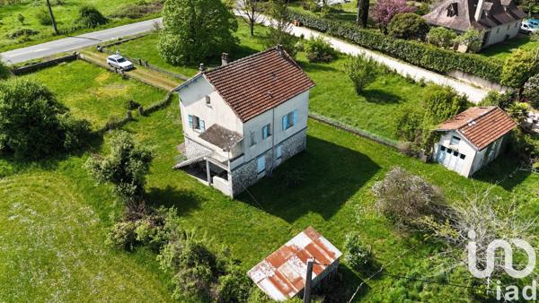 Maison traditionnelle 5 pièces de 82 m² à Figeac (46100)