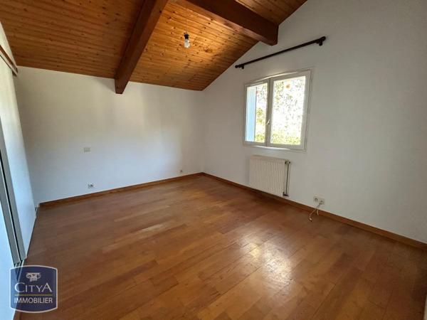 Maison à louer 6 pièces 154.9m²