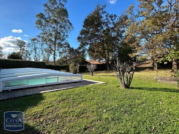 Maison à louer 6 pièces 154.9m²