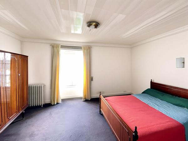 Maison 9 pièces - 223 m²