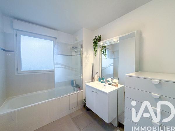 Appartement à vendre 3 pièces 78 m² Rosny-sous-Bois