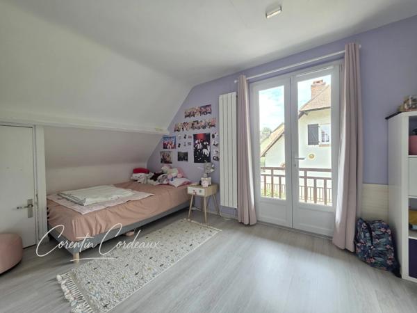 Maison familiale 130 m² – 4 chambres – Sous-sol complet – Terrasse plein Sud – Rouelles