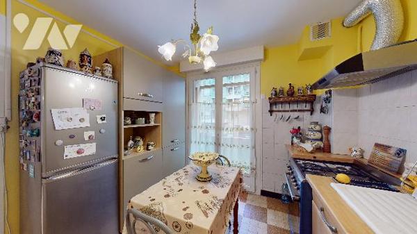 Aix-les-Bains – Centre-ville – Grand T3 avec balcons, terrasse, cave