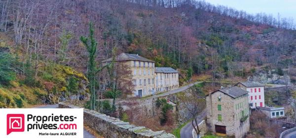 Immeuble Ancien hôtel thermal de 900 m²