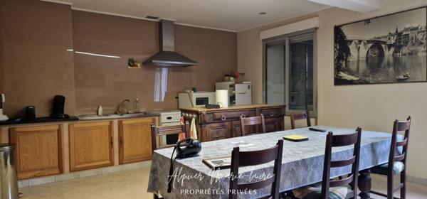 Immeuble Ancien hôtel thermal de 900 m²