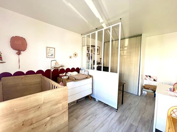 Maison CONFLANS STE HONORINE - 5 pièce(s) - 84 m2 349 000 € **  - Référence  7494