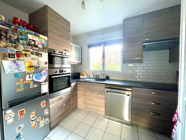 Maison CONFLANS STE HONORINE - 5 pièce(s) - 84 m2 349 000 € **  - Référence  7494