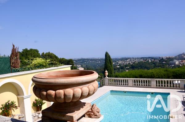 Maison à vendre 8 pièces 308 m² Vence