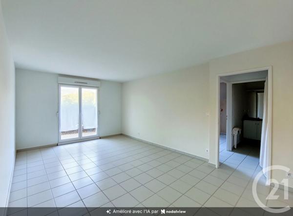 Appartement T2 à vendre  2 pièces - 47,85 m 2   VILLENEUVE SUR YONNE  - 89