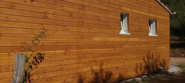 Exclusivité Maison à Ossature Bois D'environ 86 m2( possibilité d'agrandissement de 50m2 ,pièce attenante a la maison ) , 3 pièces à LE CANNET DES MAURES (83340)