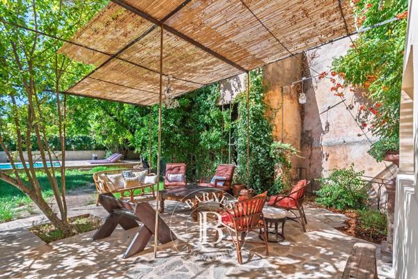 Pignans, Hôtel particulier 9 Chambres -  500 m² à vendre