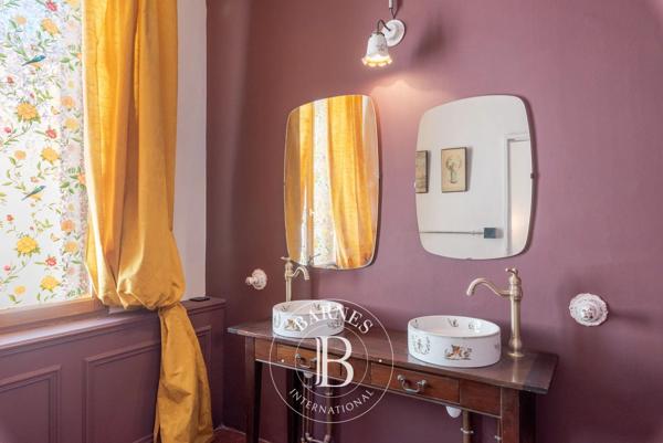 Pignans, Hôtel particulier 9 Chambres -  500 m² à vendre