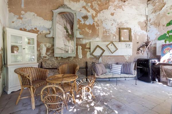 Pignans, Hôtel particulier 9 Chambres -  500 m² à vendre
