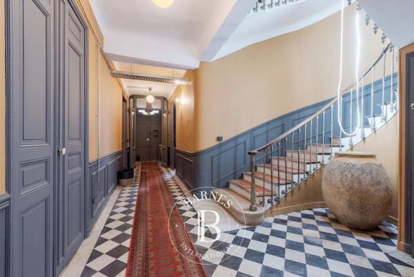 Pignans, Hôtel particulier 9 Chambres -  500 m² à vendre
