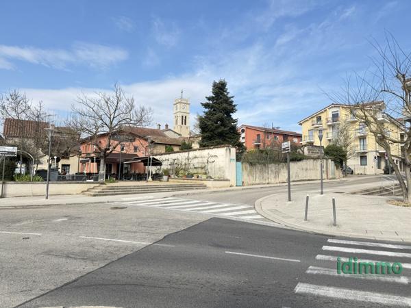 T3 de 70m2 avec 5 balcons donnant sur une vue exceptionnelle .  Grézieu-la-Varenne (69290)