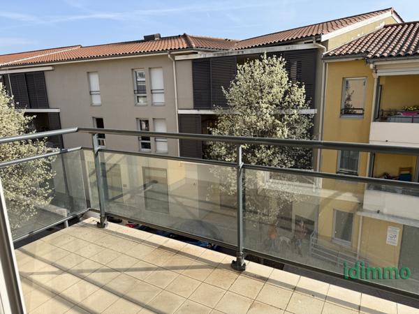 T3 de 70m2 avec 5 balcons donnant sur une vue exceptionnelle .  Grézieu-la-Varenne (69290)