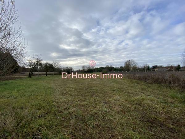 Terrain à vendre de 1 860 m²