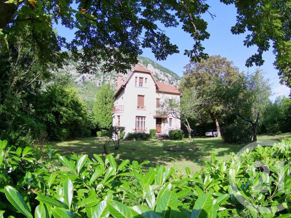 Maison à vendre  7 pièces - 180,50 m2 TARASCON SUR ARIEGE - 09