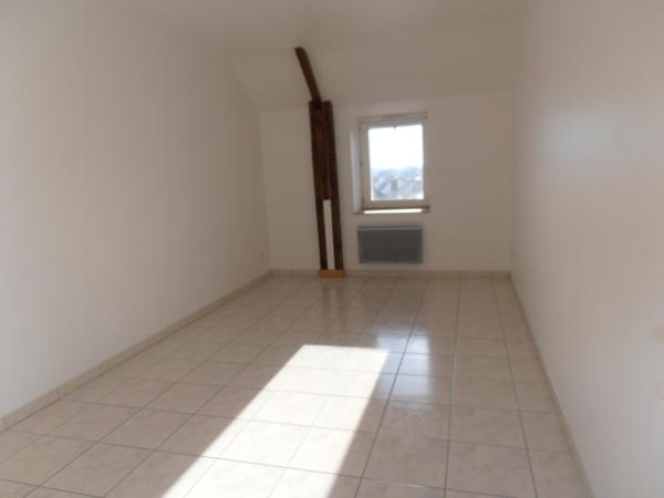 Location appartement Plumelec : 527 € - AJP Immobilier Plumelec