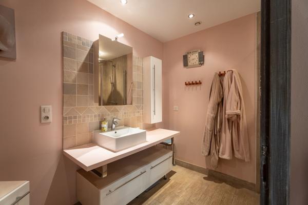 Une propriété de caractère aux multiples possibilités