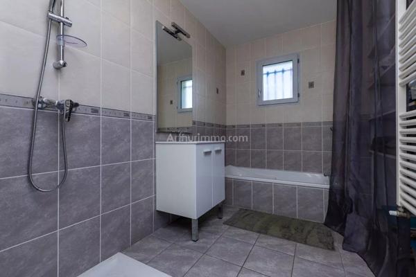 Vente Maison 4 pièces 108 m2 à Morestel