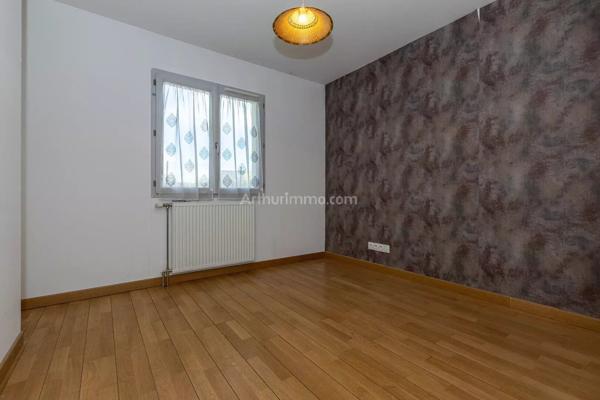 Vente Maison 4 pièces 108 m2 à Morestel