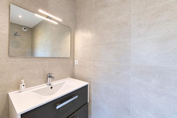 A Vendre Maison Melesse 7 pièces, 210m² habitables, 5 chambres dont une suite parentale au rez-de-chaussée, terrain 539m²