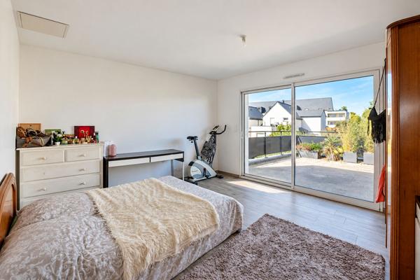 A Vendre Maison Melesse 7 pièces, 210m² habitables, 5 chambres dont une suite parentale au rez-de-chaussée, terrain 539m²