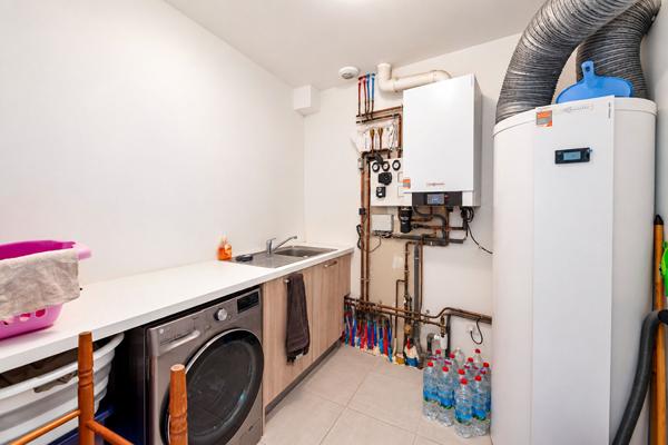 A Vendre Maison Melesse 7 pièces, 210m² habitables, 5 chambres dont une suite parentale au rez-de-chaussée, terrain 539m²
