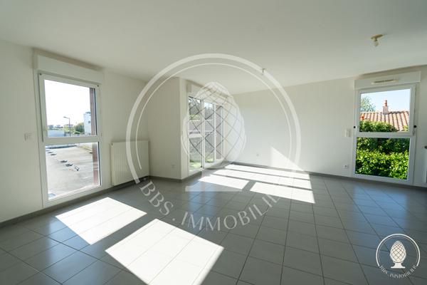 Appartement T3 à Aytré avec terrasse et stationnement , Aytre