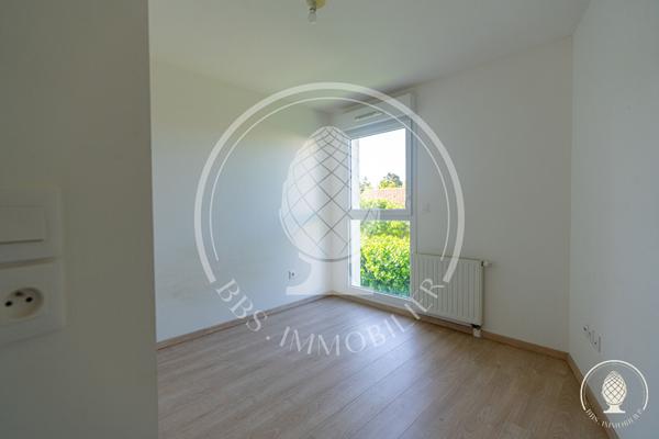 Appartement T3 à Aytré avec terrasse et stationnement , Aytre