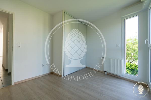 Appartement T3 à Aytré avec terrasse et stationnement , Aytre