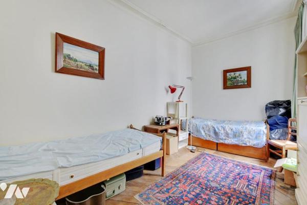 Appartement familial au calme, Rue des Martyrs.