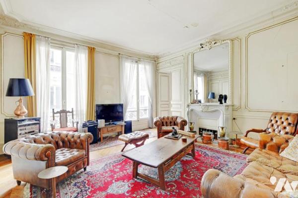 Appartement familial au calme, Rue des Martyrs.