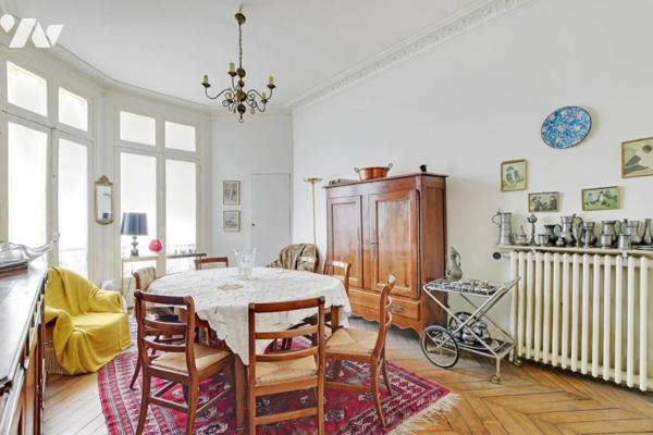 Appartement familial au calme, Rue des Martyrs.