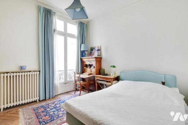 Appartement familial au calme, Rue des Martyrs.